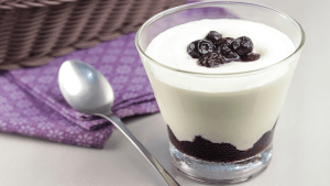 Read more about the article Keto Blueberry Cheesecake Parfait