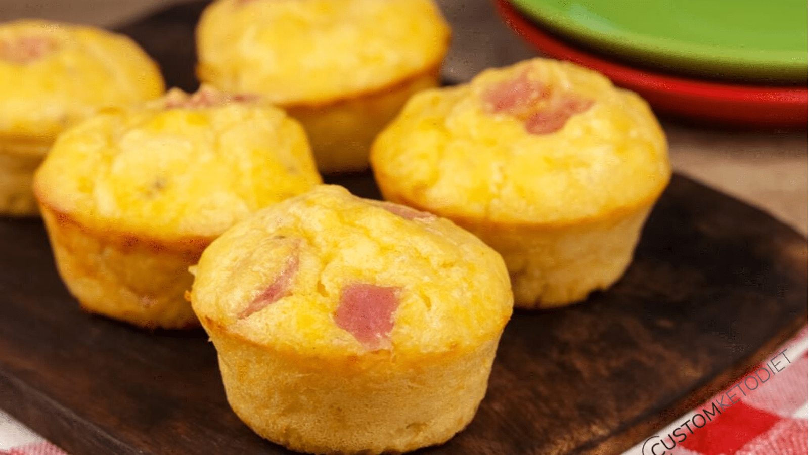 Read more about the article Keto Pizza Puffs